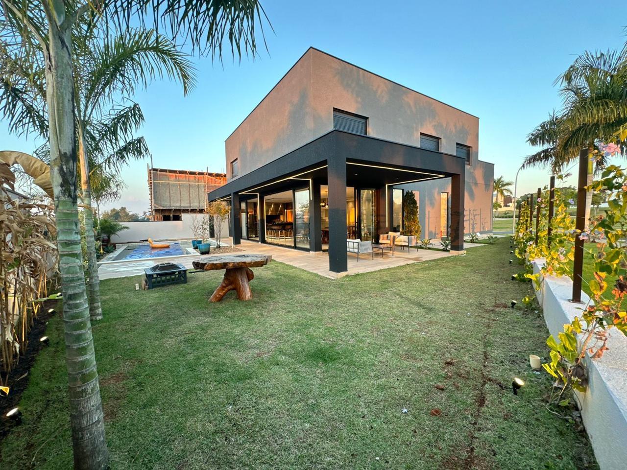 Casa de Condomínio, 5 quartos - Foto 1