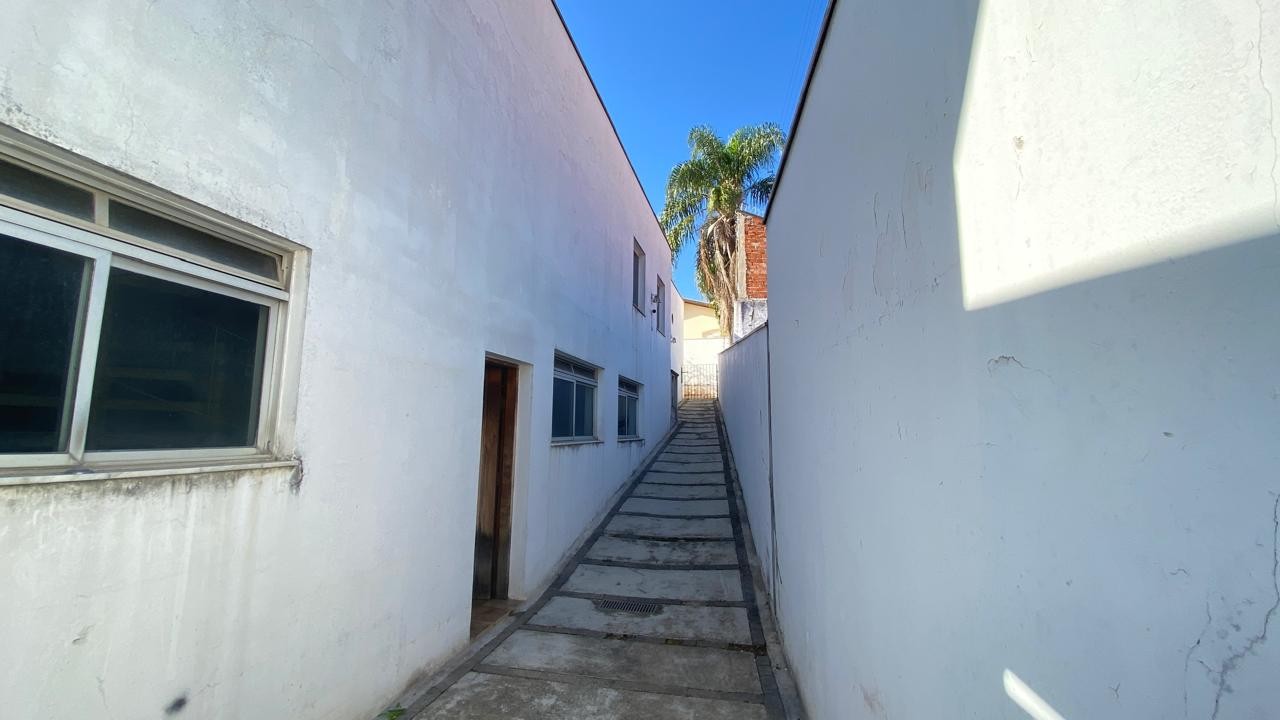 Casa, 4 quartos, 437 m² - Foto 2