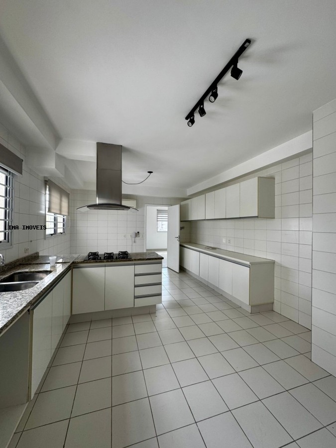 Apartamento, 3 quartos, 232 m² - Foto 5