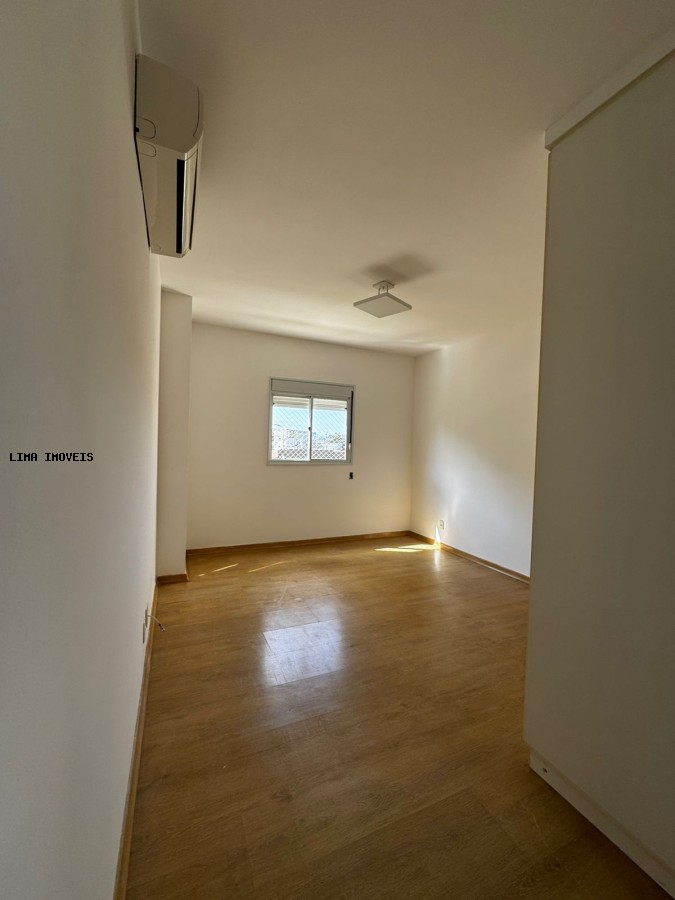 Apartamento, 3 quartos, 232 m² - Foto 9