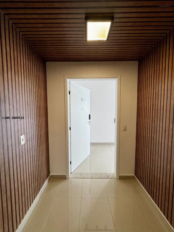 Apartamento, 3 quartos, 232 m² - Foto 1