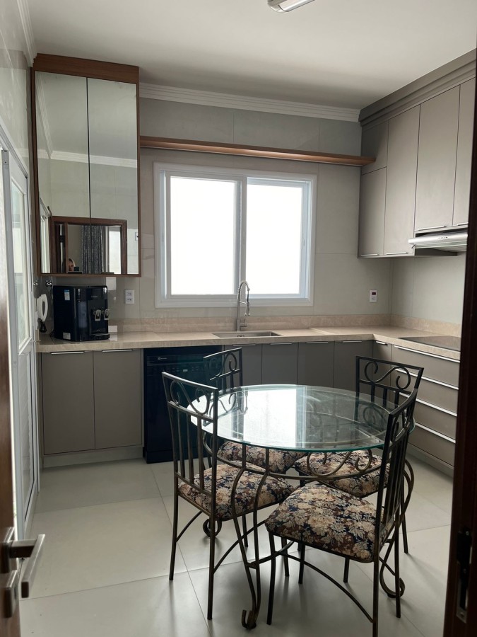 Casa, 3 quartos, 300 m² - Foto 16