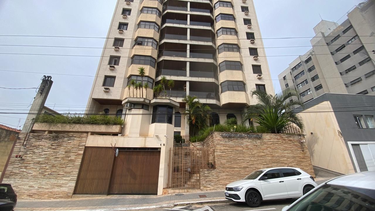 Apartamento, 3 quartos, 212 m² - Foto 2