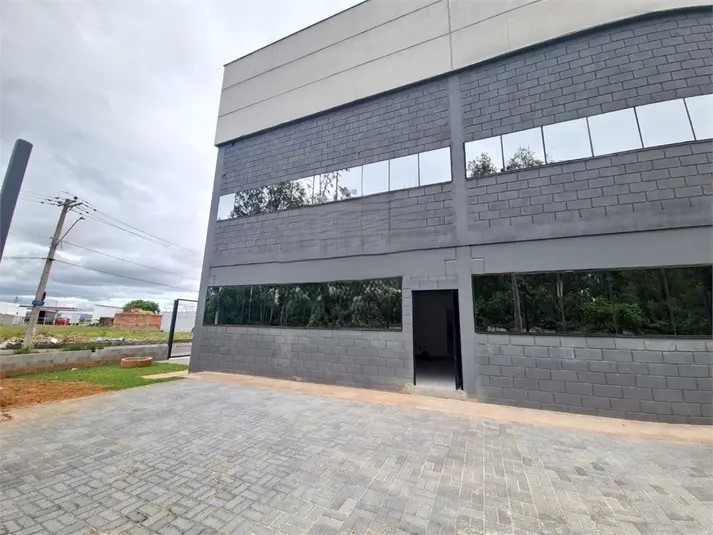 Depósito-Galpão, 845 m² - Foto 1