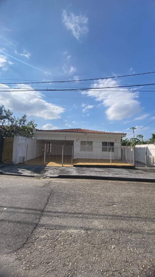 Casa, 3 quartos, 140 m² - Foto 1